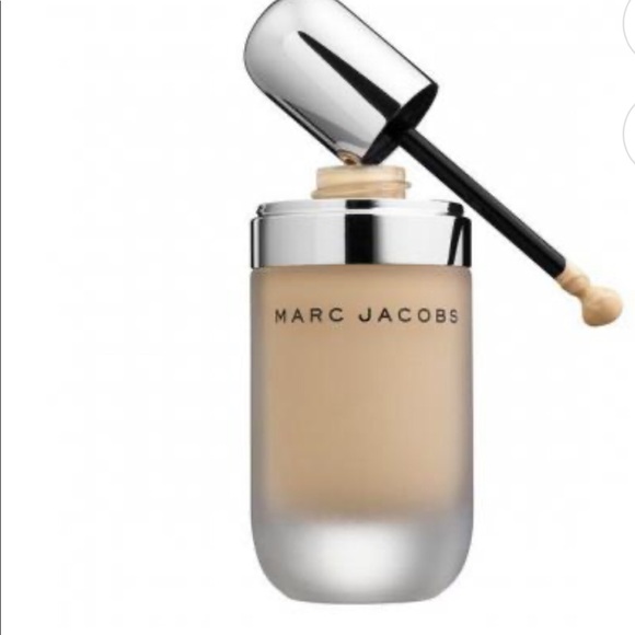Marc Jacobs Foundation Full Coverage - Picture 3 of 4